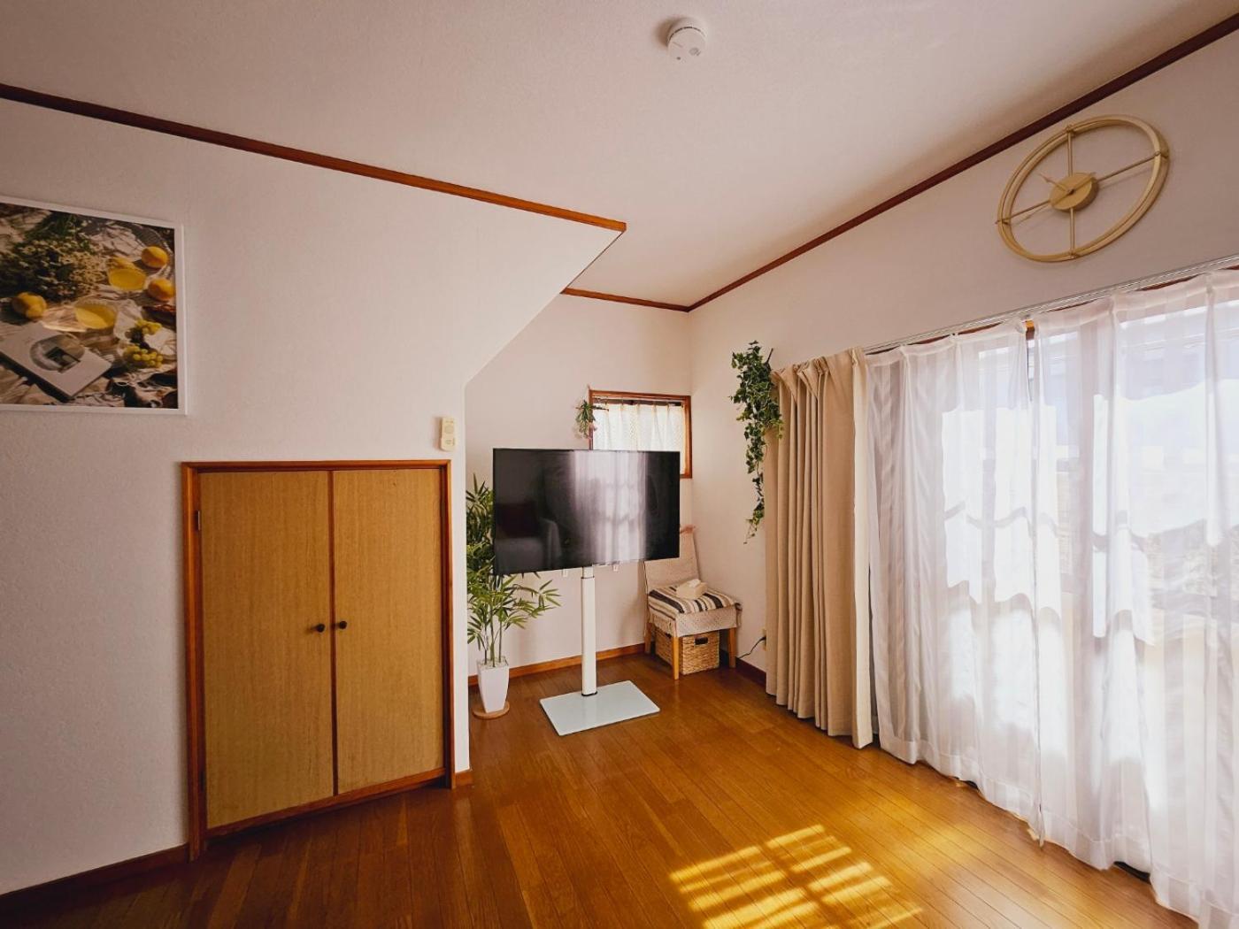 Asahistay -koiwa, Free Parking O, Whole Family House, Japanese Garden Taste Apartemen Tokyo